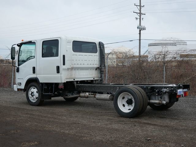 Used 2024 Arc White Chevrolet NA image 3