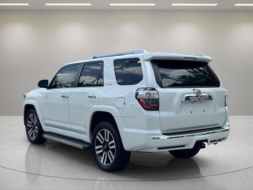 Used 2022 Blizzard Pearl Toyota Limited image 3