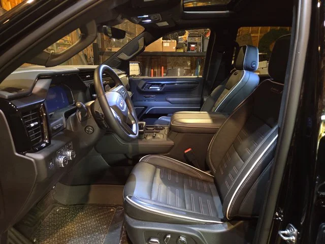 Used 2026 Onyx Black GMC AT4X image 6
