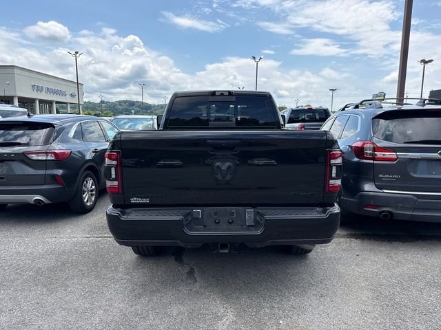 Used 2024 Diamond Black Ram Limited image 4