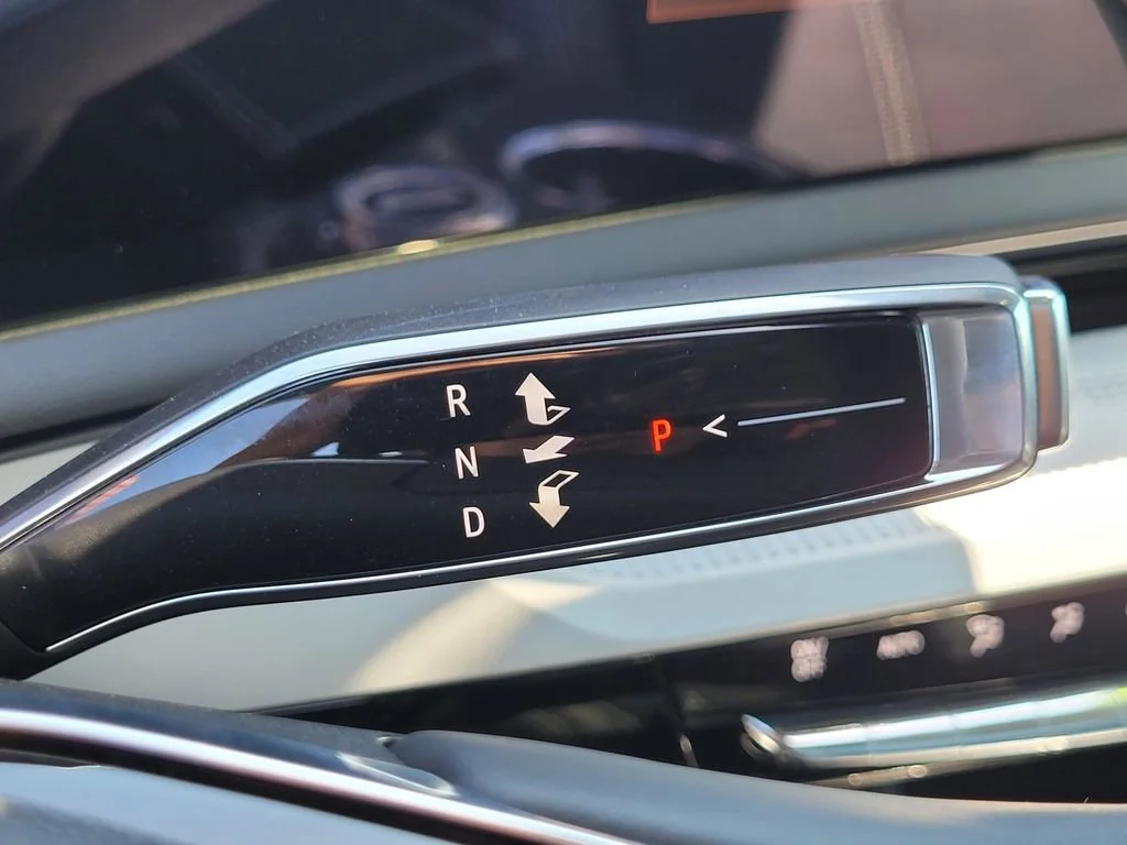 2026 Cadillac OPTIQ Luxury - Photo 19