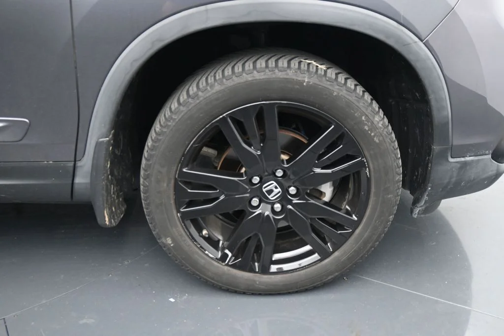 Used 2019 Gray Honda Sport image 11