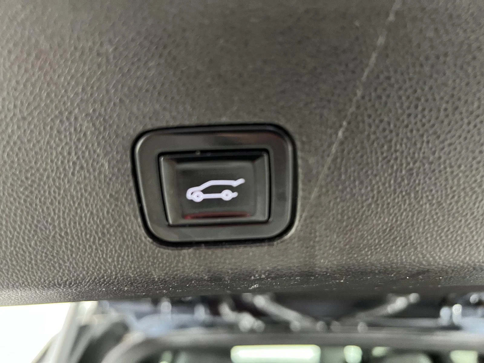 Used 2021 Shadow Gray Metallic Chevrolet Z71 image 6
