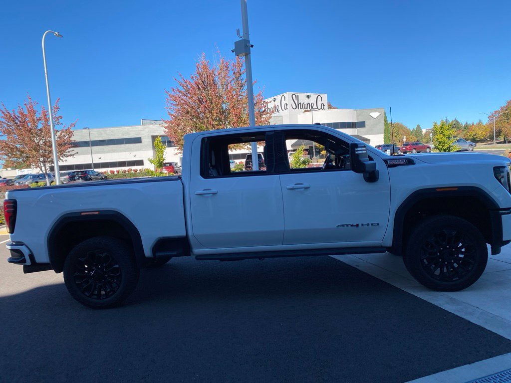 Used 2024 Summit White GMC AT4 image 9