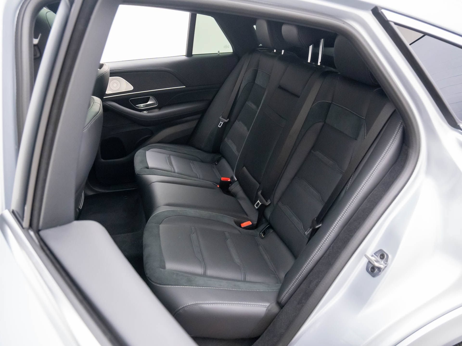 New 2026 Cirrus Silver Metallic Mercedes-Benz GLE 53 AMG® image 54