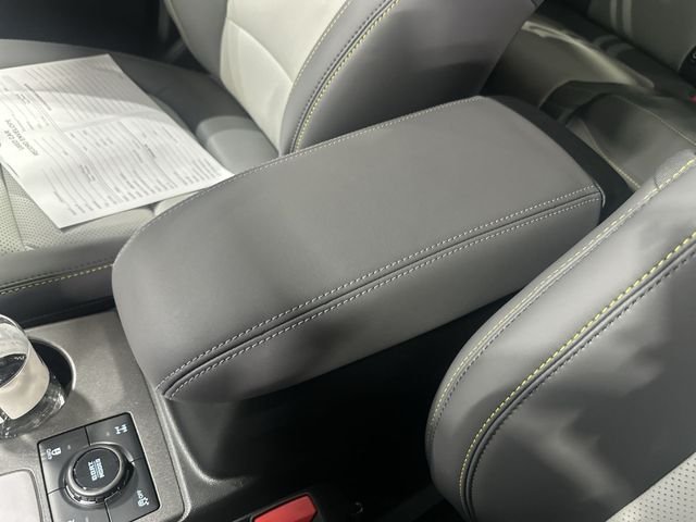 New 2026 Carbonized Gray Metallic Ford Badlands® image 28