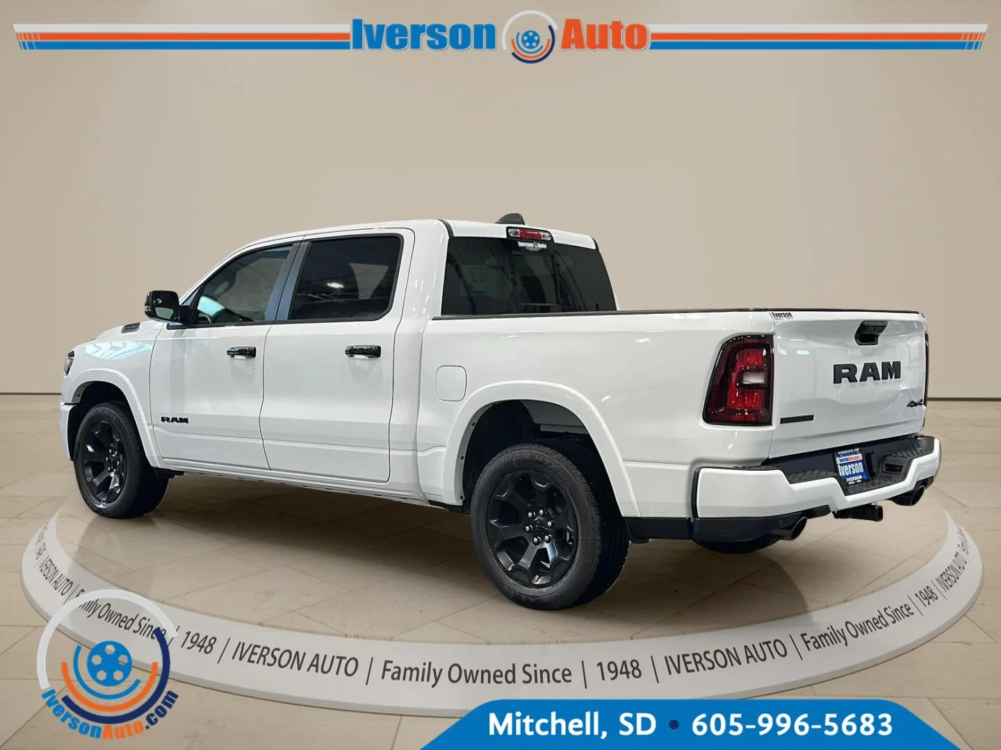 New 2027 BRIGHT WHITE CLEAR COAT RAM BIG HORN 4X4 CREW CAB 5