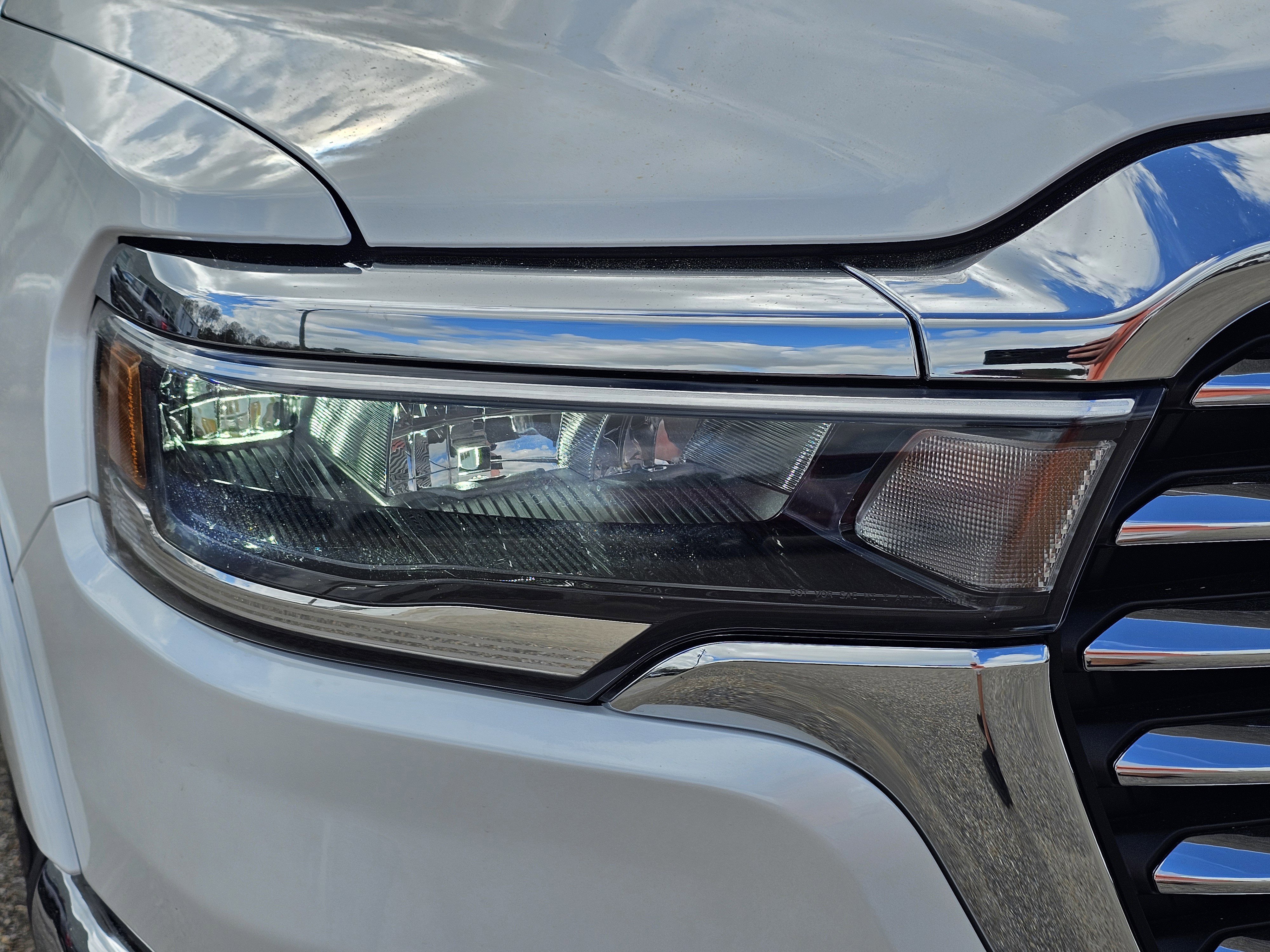 New 2026 Bright White Clearcoat Ram Laramie image 4