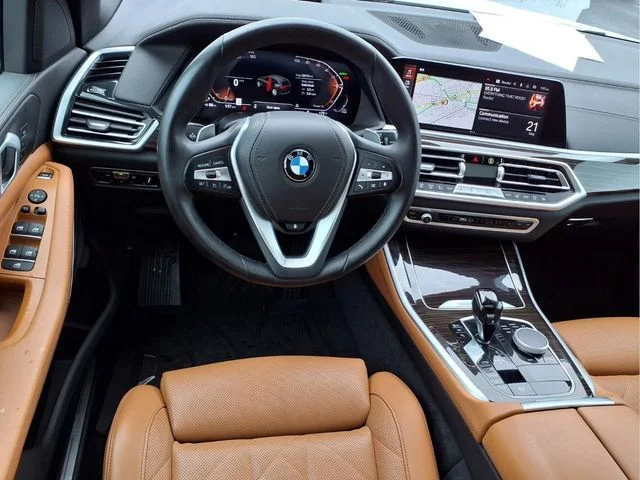 Used 2023 White BMW xDrive40i image 17