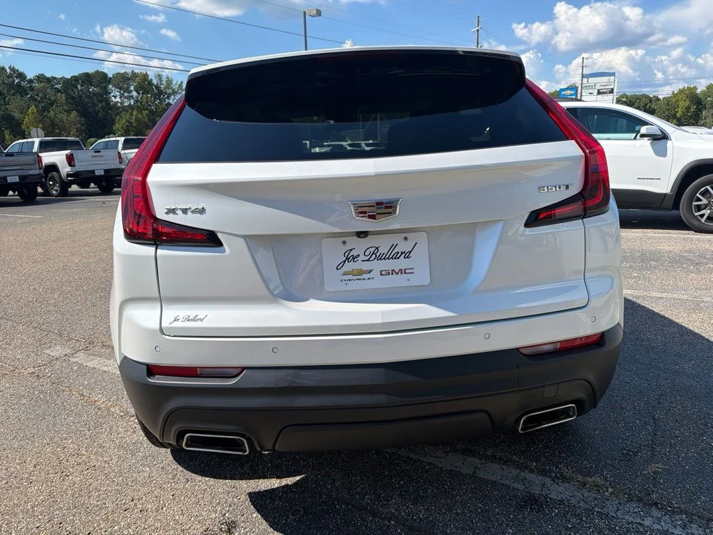 Used 2023 Crystal White Cadillac Luxury image 4