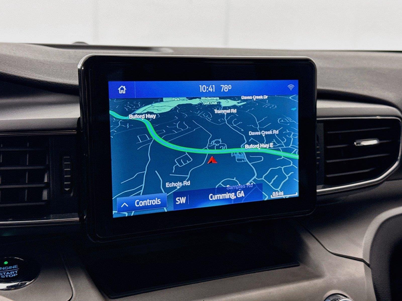 Used 2021 Oxford White Ford XLT image 7
