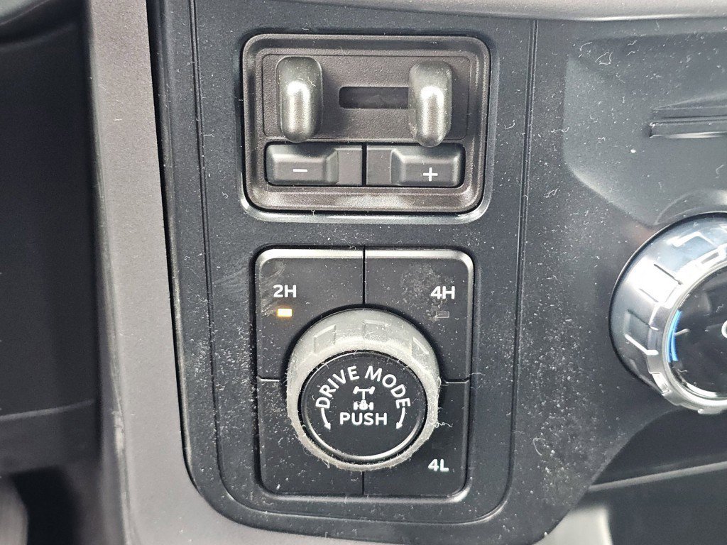 New 2026 Antimatter Blue Metallic Ford XLT image 11