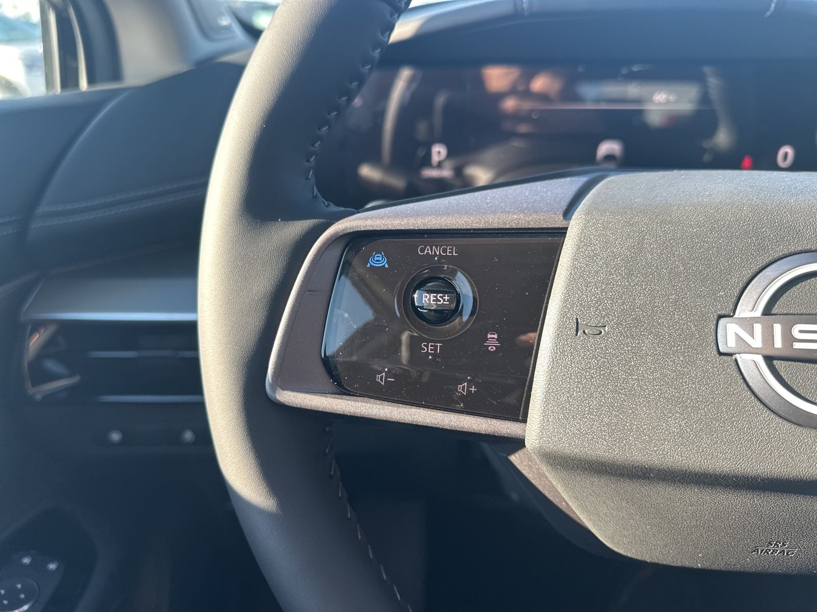 2025 Nissan Murano SL - Photo 17