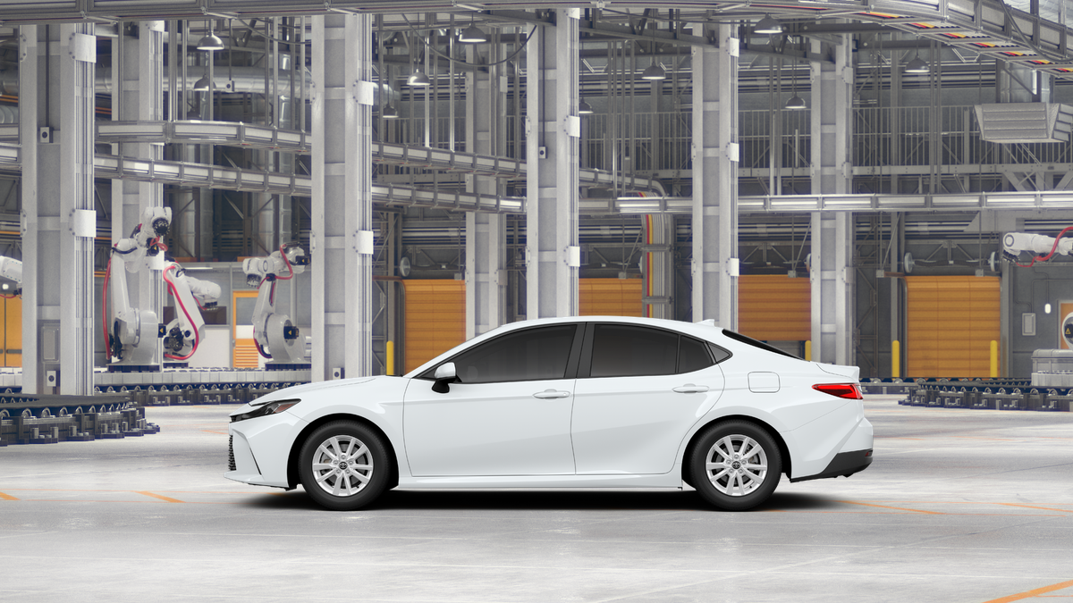 New 2027 Ice Cap Toyota LE image 4