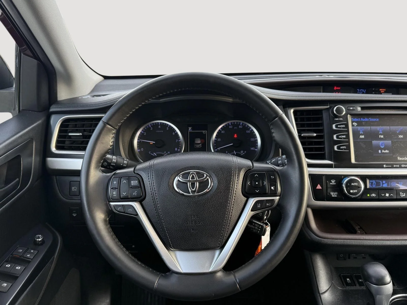 Used 2019 Ooh La La Rouge Mica Toyota LE Plus image 19