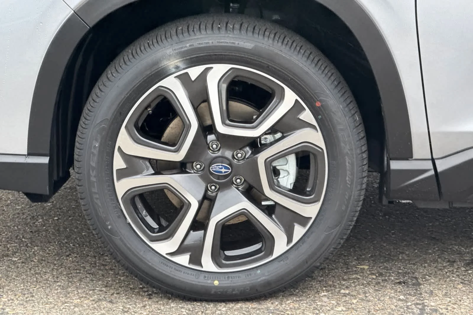 2026 Subaru Ascent Limited - Photo 26