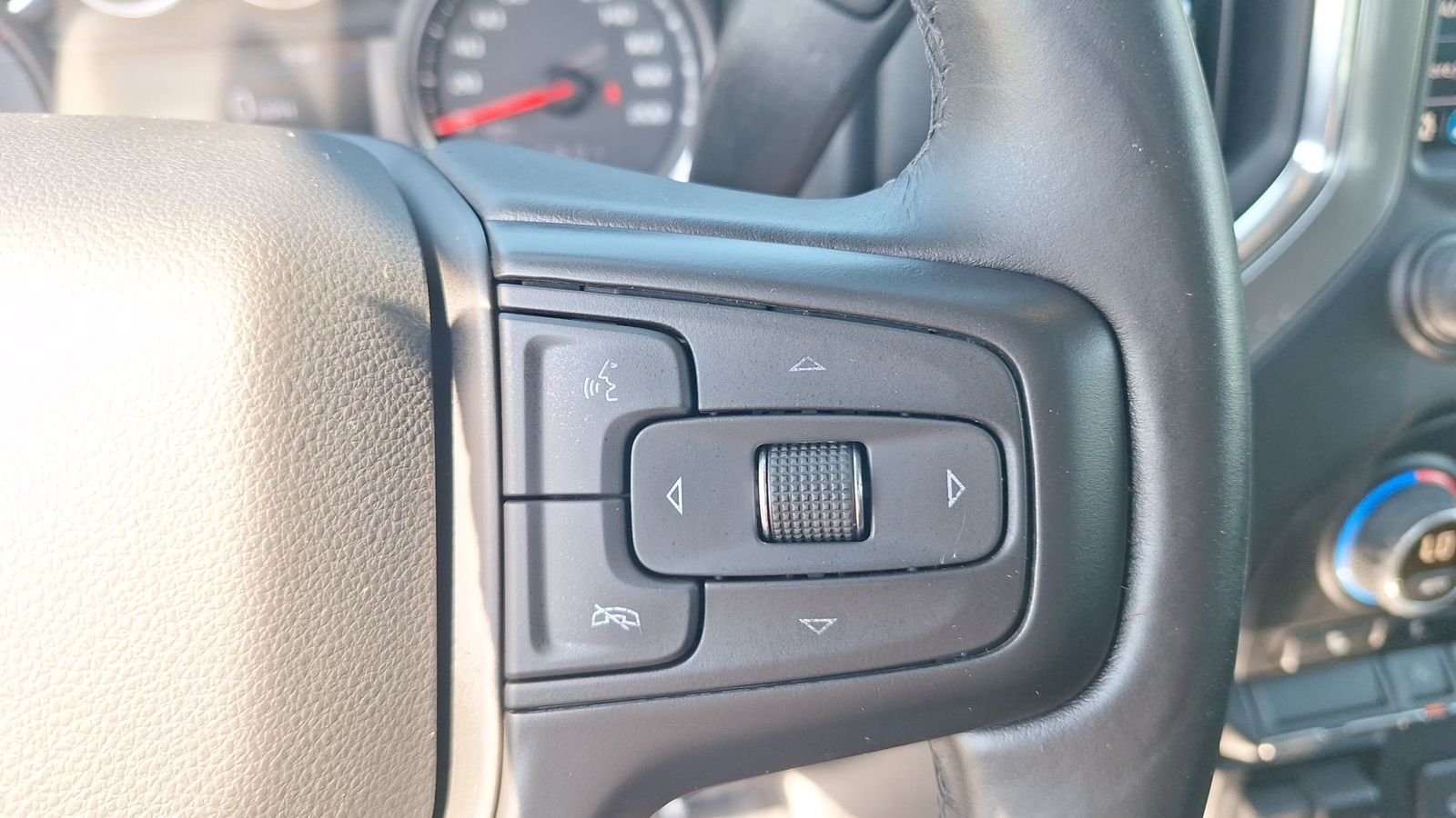 Used 2020  Chevrolet RST image 20