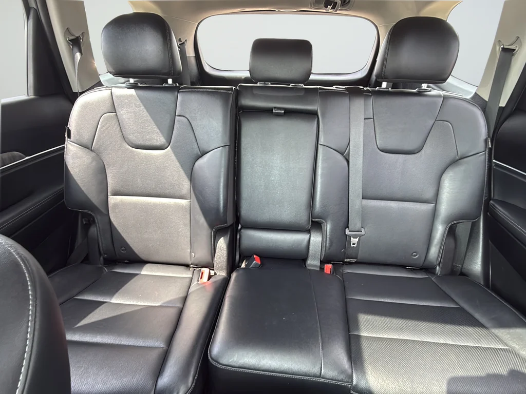 Used 2023 Gray Kia EX image 28