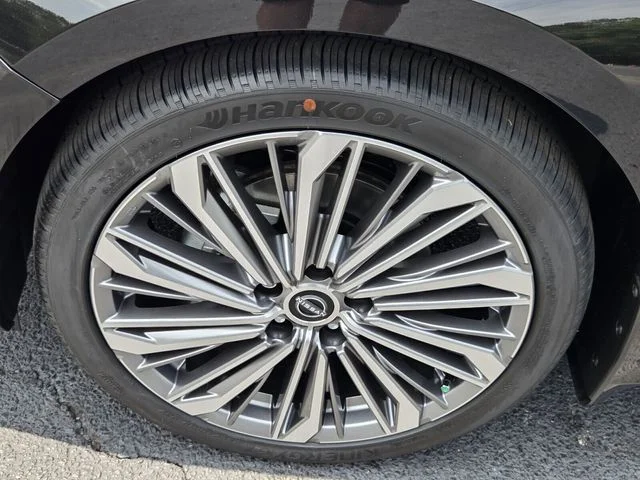 New 2026 Super Black Nissan SV image 14