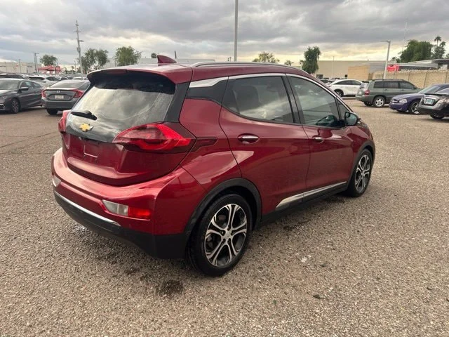 Used 2017 Cajun Red Tintcoat Chevrolet Premier image 5