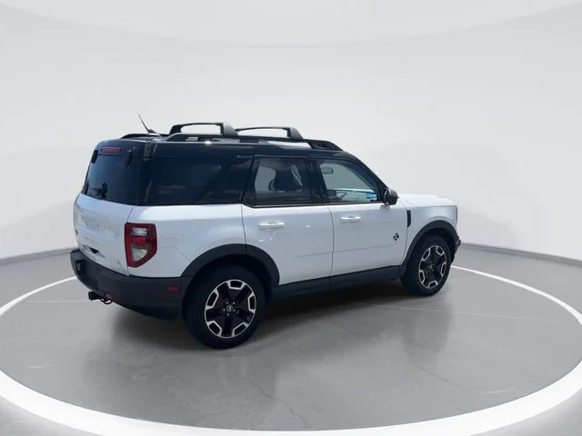 Used 2023 White Ford Outer Banks image 7