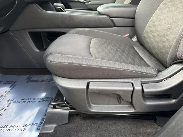 Used 2024 Gray Nissan S image 28