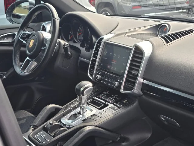 Used 2017 Gray Porsche S image 9