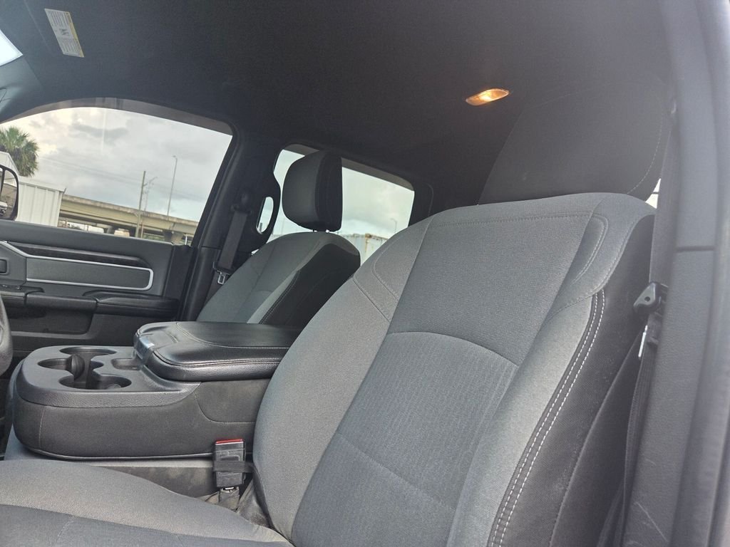 Used 2022 White Ram Big Horn image 11