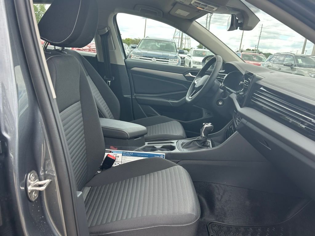 New 2026 Gray Volkswagen 1.5T S image 33