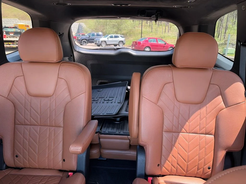 Used 2025 Black Kia SX-Prestige X-Line image 22