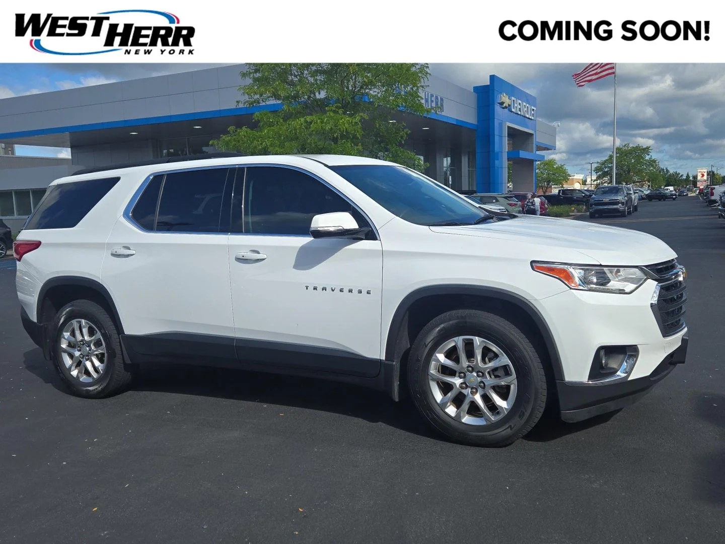 Used 2020  Chevrolet LT image 1