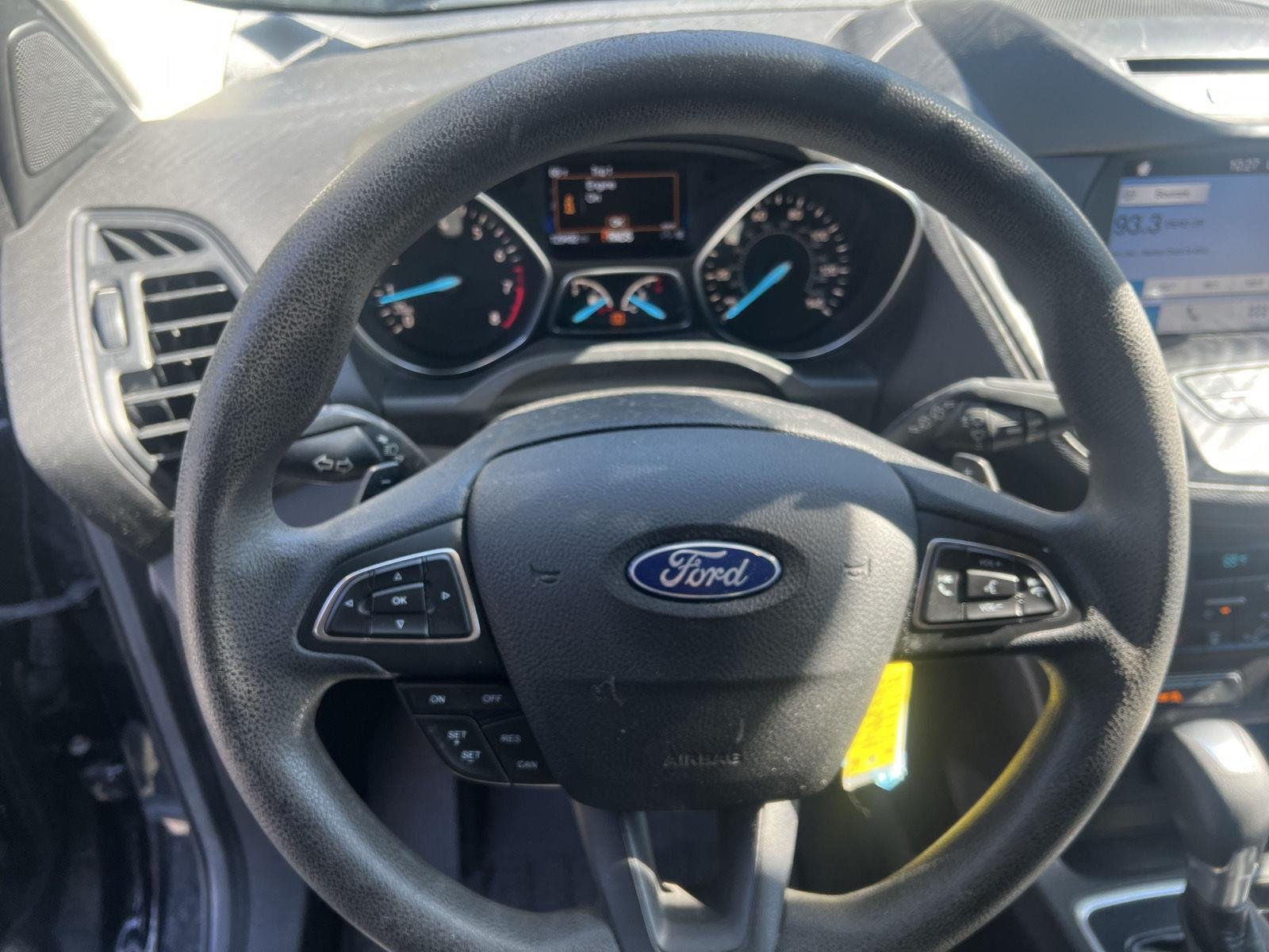 Used 2017 Shadow Black Ford SE image 11