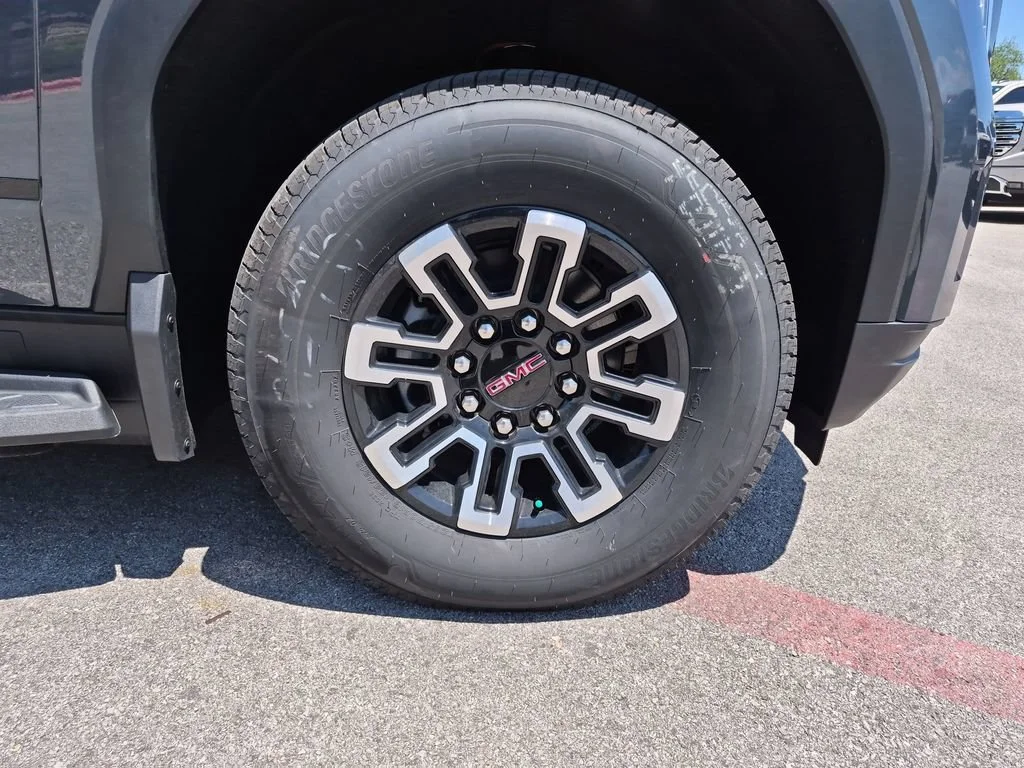 2026 GMC Sierra EV Elevation - Photo 15