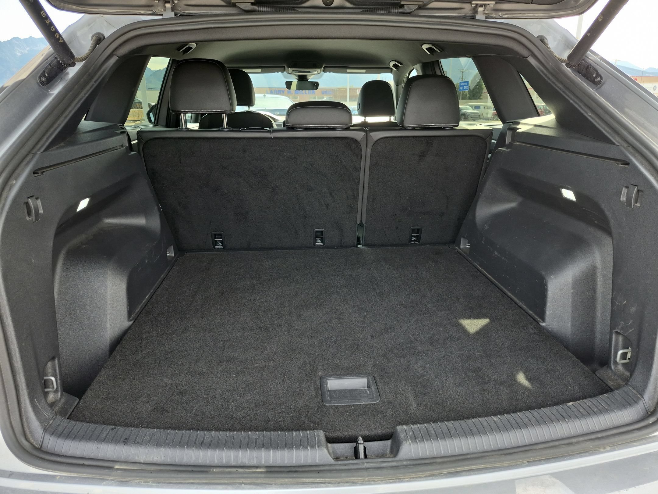 Used 2026 Silver Volkswagen 2.0T SE w/Technology image 28