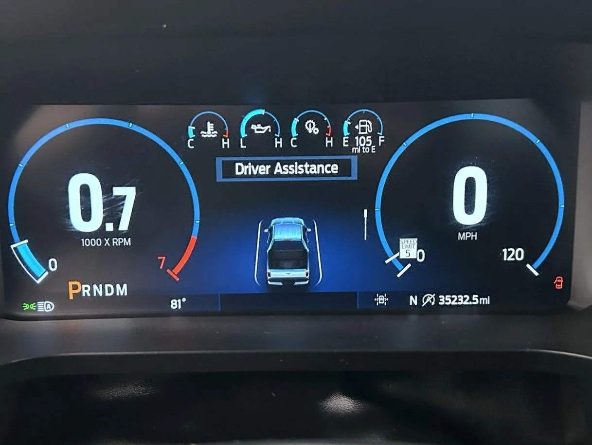 Used 2023 Gray Ford Lariat image 14