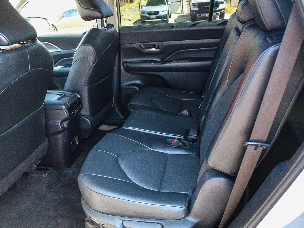 Used 2024 Silver Toyota XLE image 20