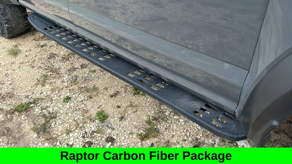 Used 2018  Ford Raptor image 5