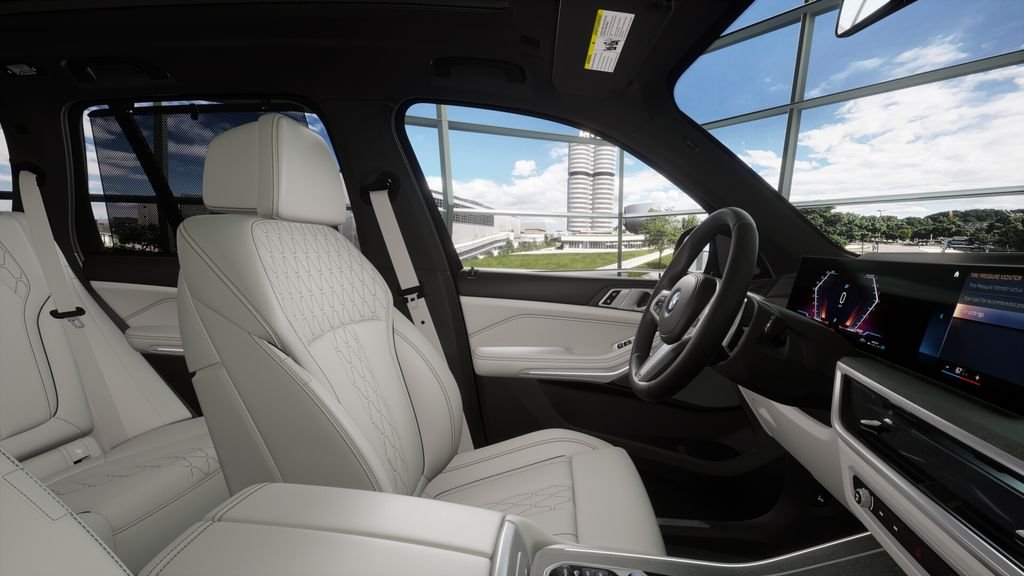 Used 2026 Black Sapphire Metallic BMW sDrive40i image 35