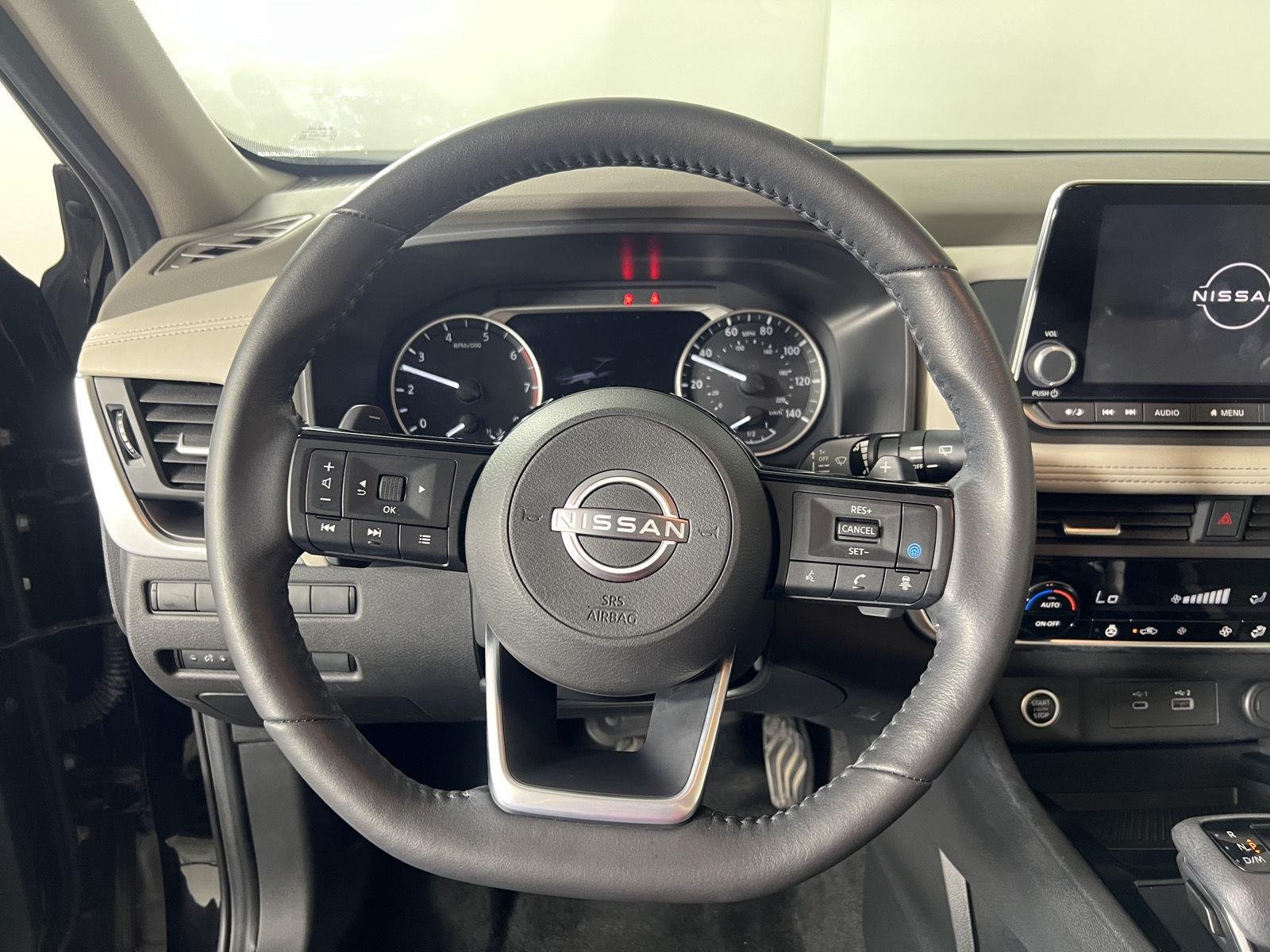 Used 2023 Super Black Nissan SV image 17