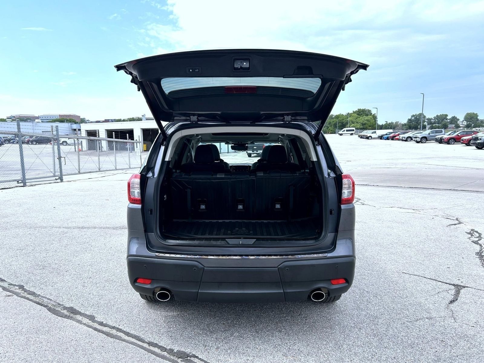 Used 2024 Gray Subaru Onyx Edition image 23
