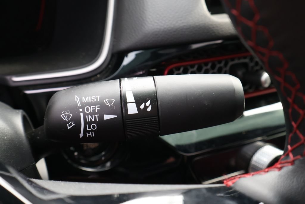 Used 2024 White Honda Base image 20