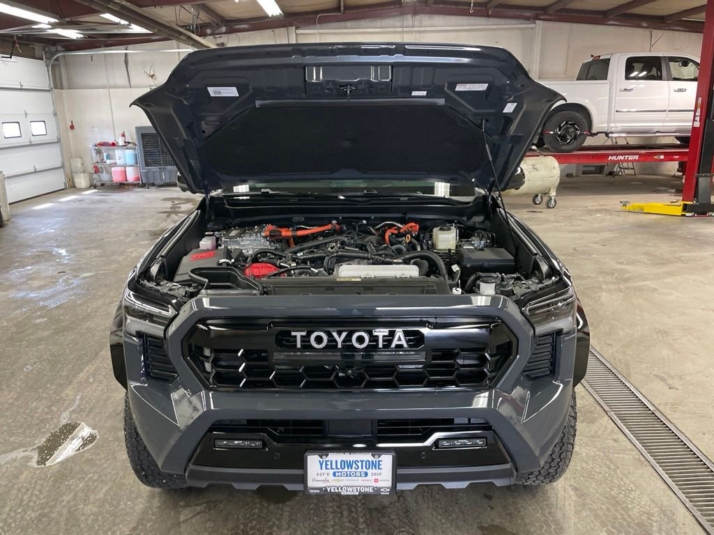 2026 Toyota Tacoma TRD Pro - Photo 36