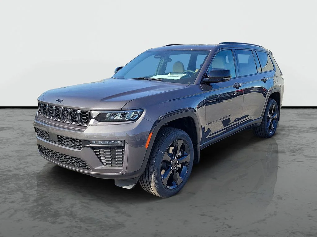 New 2026 Baltic Gray Metallic Clear-Coat Exterior Paint Jeep Limited image 5
