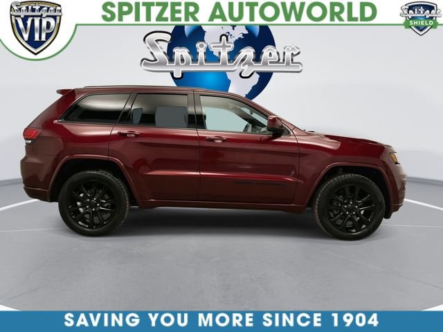 Used 2019 Red Jeep Altitude 4x4 image 11