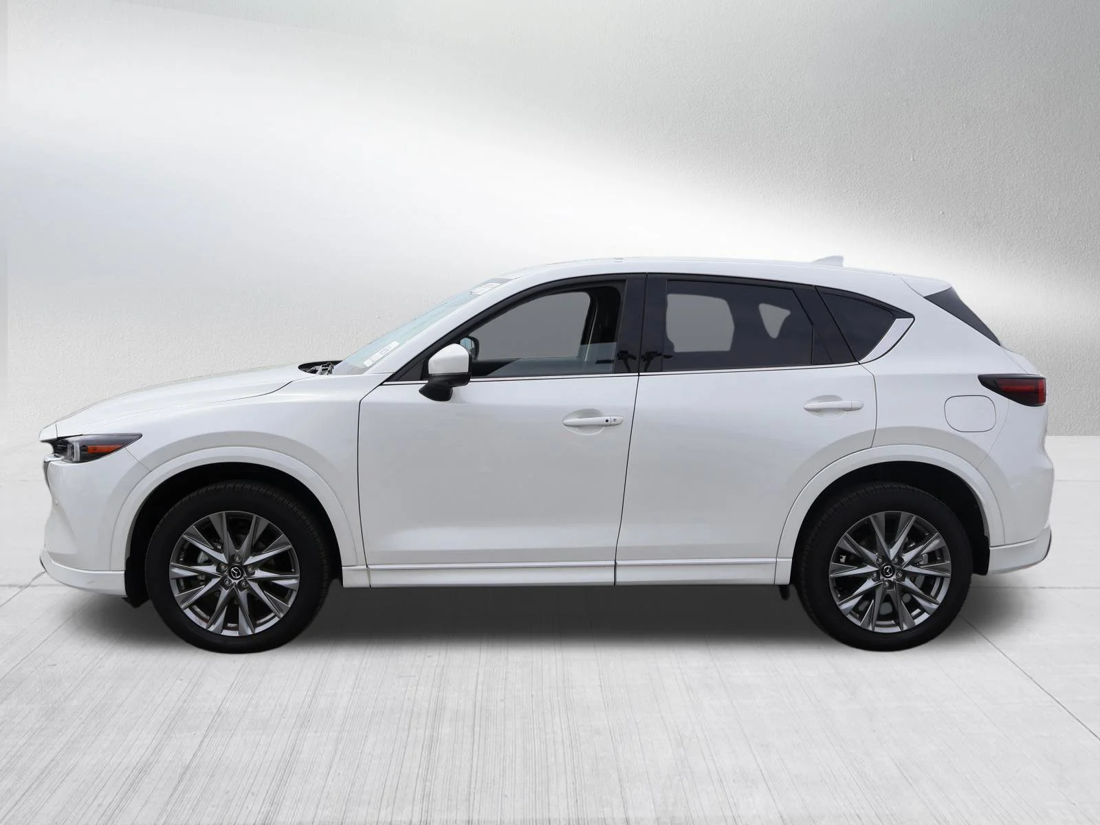 Certified Used 2025 Rhodium White Metallic Mazda 2.5 S Premium Plus Package image 4