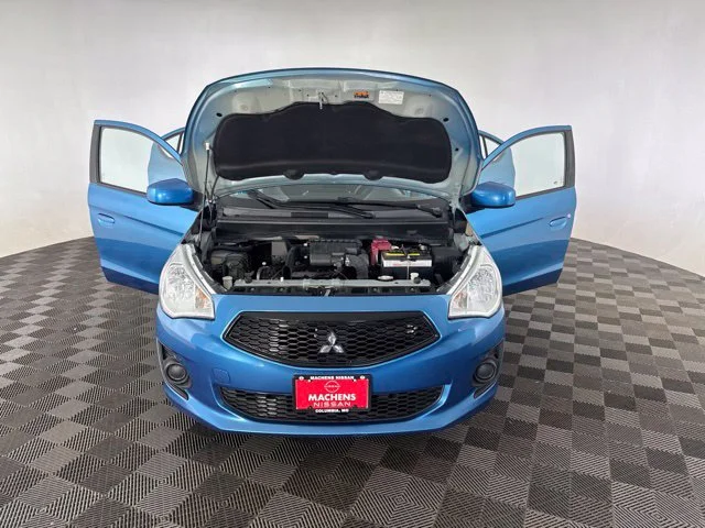 Used 2020  Mitsubishi ES image 14