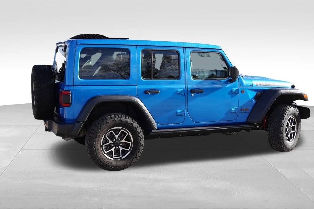 Certified Used 2024 Blue Jeep Rubicon image 5