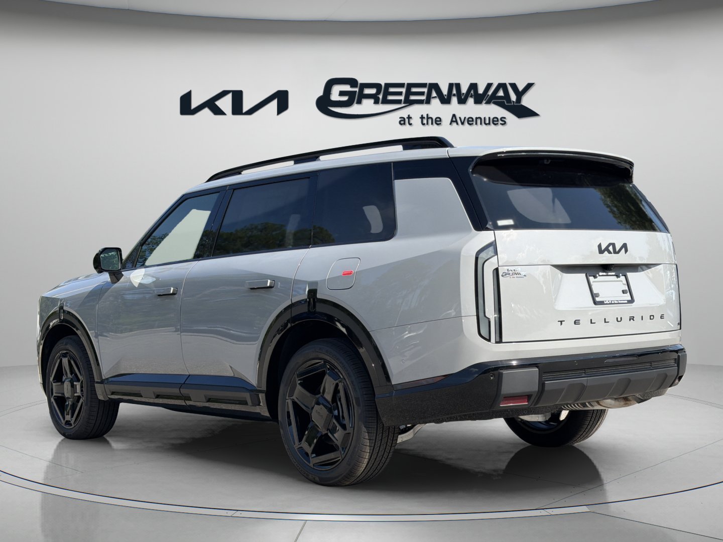 New 2027 Wolf Gray Kia X-Line SX Prestige image 3