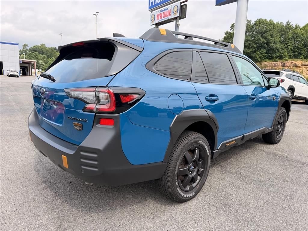 Used 2025 Blue Subaru Wilderness image 12