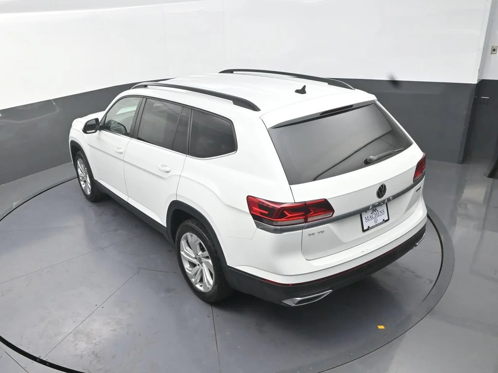 Used 2021 White Volkswagen 3.6L V6 SE w/Technology image 19